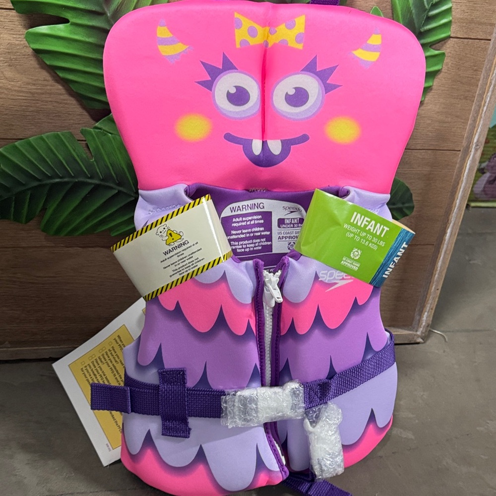 Speedo Kids Swim Vest - Pink and Purple - Picture 3 of 3